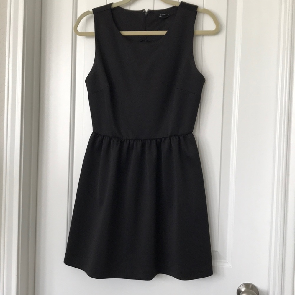 Black Cocktail Dress!